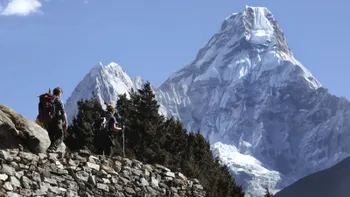 În 2017 veți putea urca pe Everest în VR