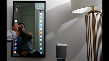 Această oglindă inteligentă e visul oricărui fan Apple