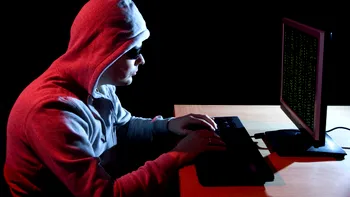 Hackerul care a publicat poze nud cu vedete, condamnat la închisoare