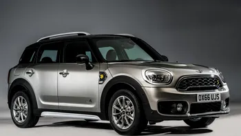 Mini Countryman S E este primul hibrid al companiei și arată superb