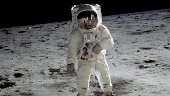 NASA ar putea trimite din nou astronauți pe Lună