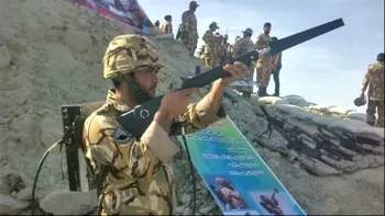 Iranienii au creat o armă care doboară drone