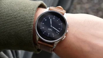 Vector Watch, cumpărat de Fitbit: care este viitorul smartwatch-ului gândit de români