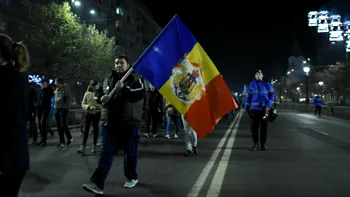 De câți protestatari pașnici e nevoie pentru dărâmarea unei dictaturi