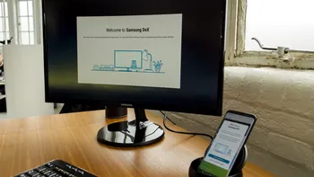 Samsung Galaxy S8: Dock-ul DeX îți transformă telefonul în PC