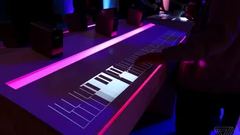 Sony concepe un proiector care transformă orice suprafață într-un ecran interactiv