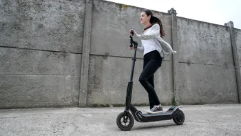 Freewheel Rider T2, singurul ”motor” de care ai nevoie în jungla urbană [PLAYTEST]