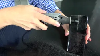 Ce se întâmplă dacă perforezi bateria din Samsung Galaxy S8 [VIDEO]