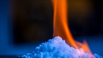 Gheața inflamabilă este cea mai nouă și promițătoare sursă de energie