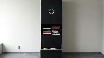 Laundroid: Cât te costă un robot care îți împăturește hainele cu comenzi vocale