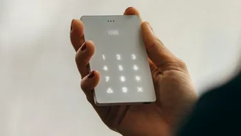 Light Phone este telefonul care ne-ar putea vindeca dependența de smartphone-uri