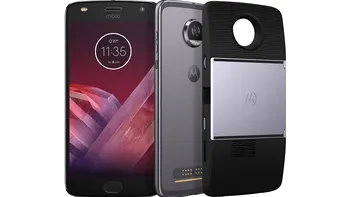 Moto Z2 Play ajunge online în toată splendoarea sa modulară