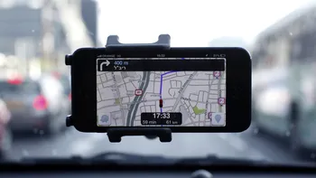 Acum îți poți înregistra propria voce pentru indicații pe Waze