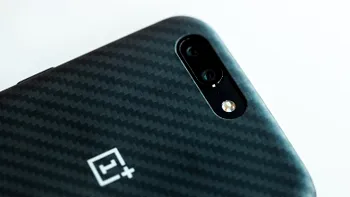Telefoanele care te spionează în liniște și adună mai multe date decât ar trebui