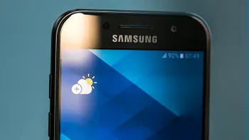 Reduceri eMAG: Oferte la telefoane la început de săptămână