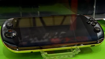Snail Mobile i7 este un smartphone de gaming care îți amintește de PS Vita