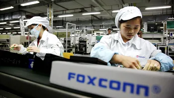 Foxconn își deschide prima fabrică în SUA, iar Donald Trump e bucuros