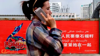 China spionează musulmanii cu ajutorul unui virus special