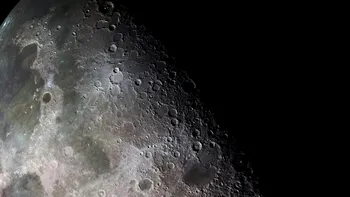Luna ascunde mai multă apă decât credeam: Cum afectează asta viitoarele misiuni
