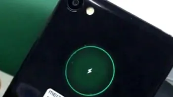 Meizu X2 este un telefon cu două ecrane care adoptă un design inedit