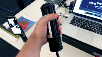 ThermoReal te ajută să simți temperaturi extreme în realitate virtuală