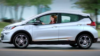 Tesla Model S suferă o înfrângere rușinoasă în fața Chevy Bolt