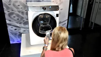 IFA 2017: Samsung vrea să crezi că orice tehnologie schimbă radical viața