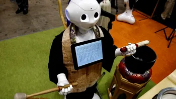 A apărut primul robot care poate oficia înmormântări