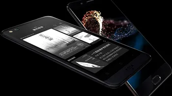 Telefonul cu două ecrane revine: ultimele detalii despre YotaPhone 3