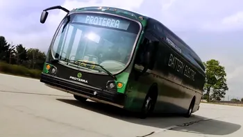 Un autobuz electric a stabilit un record mondial de autonomie [VIDEO]