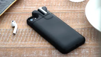 Creatorul Pebble își încearcă norocul cu o carcasă inovatoare de iPhone
