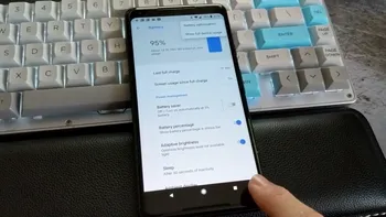 Google Pixel 2 vine la pachet cu un buton invizibil