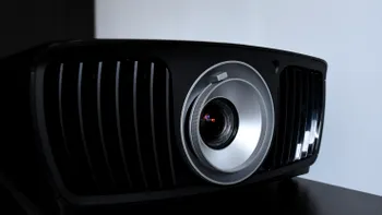 Proiectorul Acer V9800 îți transformă casa în cinema