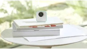 Google Clips folosește inteligență artificială să-ți fotografieze copilul în momente importante