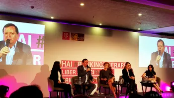 Cine sunt polonezii care îți vând servicii bancare prin Telekom