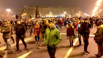 Proteste în București și țară: câteva zeci de mii de oameni au cerut oprirea abuzului contra justiției