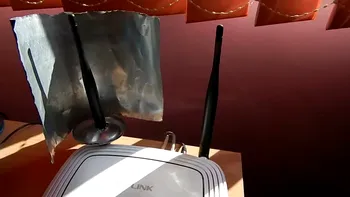 Folia de aluminiu chiar îți îmbunătățește semnalul Wi-Fi [VIDEO]
