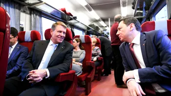 Klaus Iohannis a luat trenul până la Ploiești, iar internetul a pus de glume bune