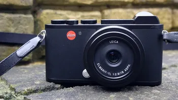 Leica CL e un mirrorless pentru amatori de aparate clasice