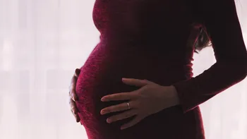 Revoluție în medicină: primul copil născut din uter transplantat
