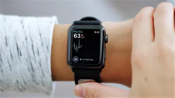 Premieră pentru Apple Watch: senzorul care îți poate salva viața