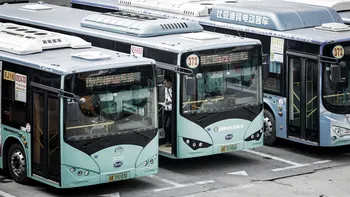 Orașul care a investit în 16.000 de autobuze electrice