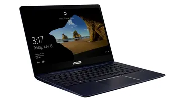 Cel mai mic și mai subțire ASUS ZenBook e bun și de gaming