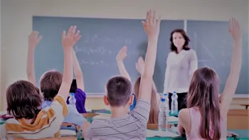 Cum se calculează media cu teza