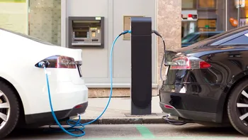 Cât vor investi giganții industriei auto în mașini electrice