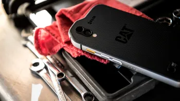 Telefonul Cat S61 e minunat pentru inginerii aventurieri