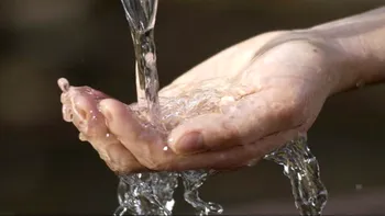 Dispozitivul care poate produce apă chiar și în deșert
