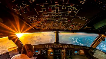 Piloții care au raportat un OZN în timpul misiunii lor