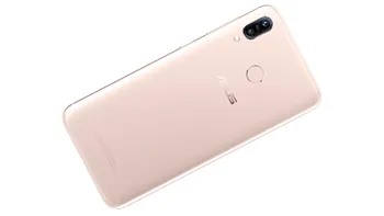 Asus Zenfone Max Pro M1 are un acumulator generos și Android ”curat”