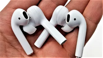 Căștile Huawei pentru P20 prin care copiază AirPods de la Apple
